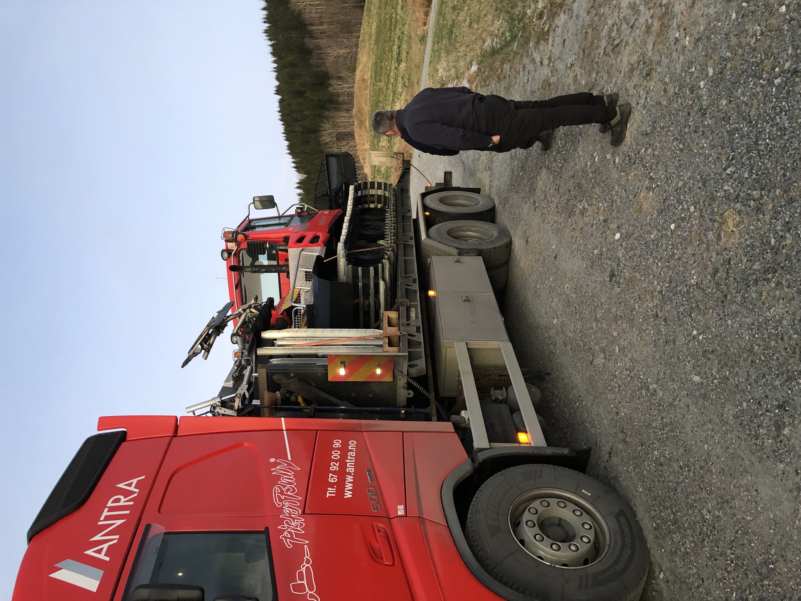 Nyere tråkkemaskin levert.